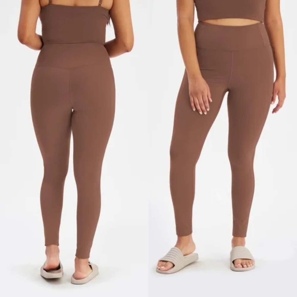Girlfriend Collective Storm Compressive High Rise Legging 23 3/4 inseam